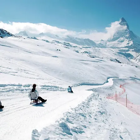 Dağ evi Bright With Terrace