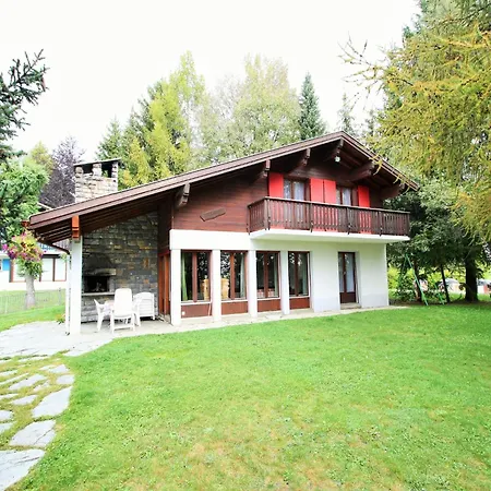 Bright With Terrace Dağ evi